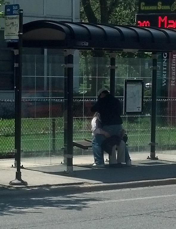 Bus stop lovin