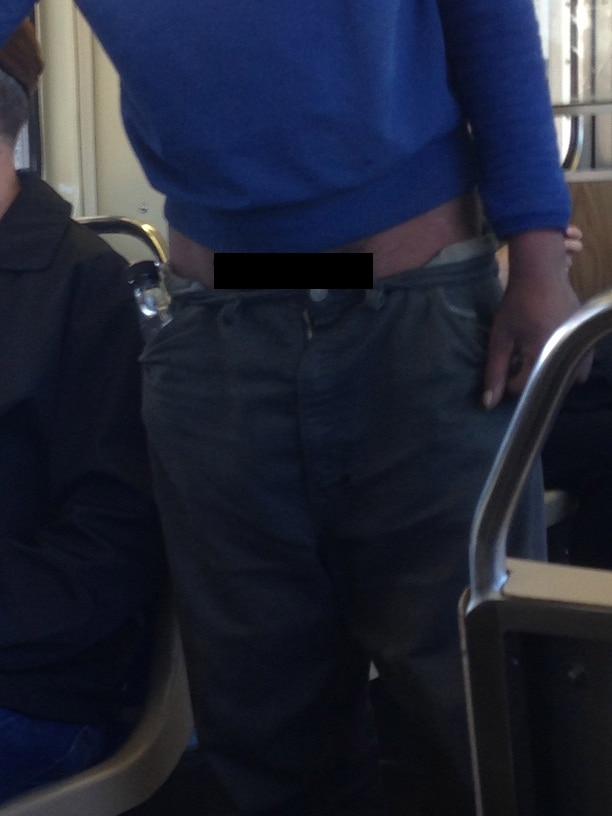 Front saggin, showing some dick cleavage
