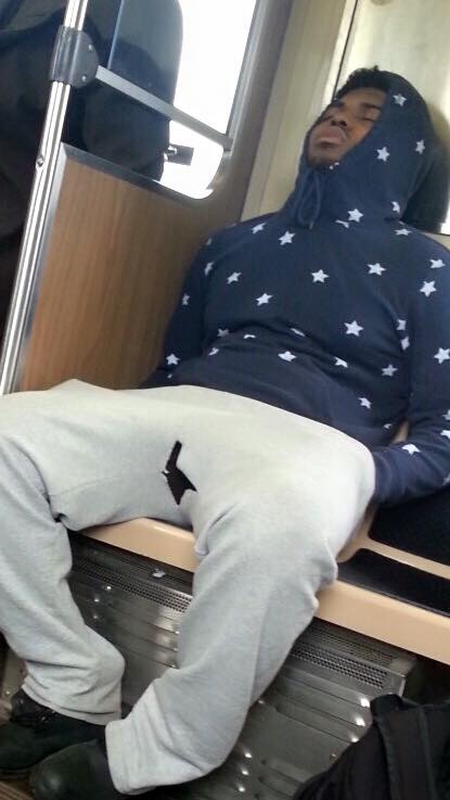 Manspreading waayyyy to hard